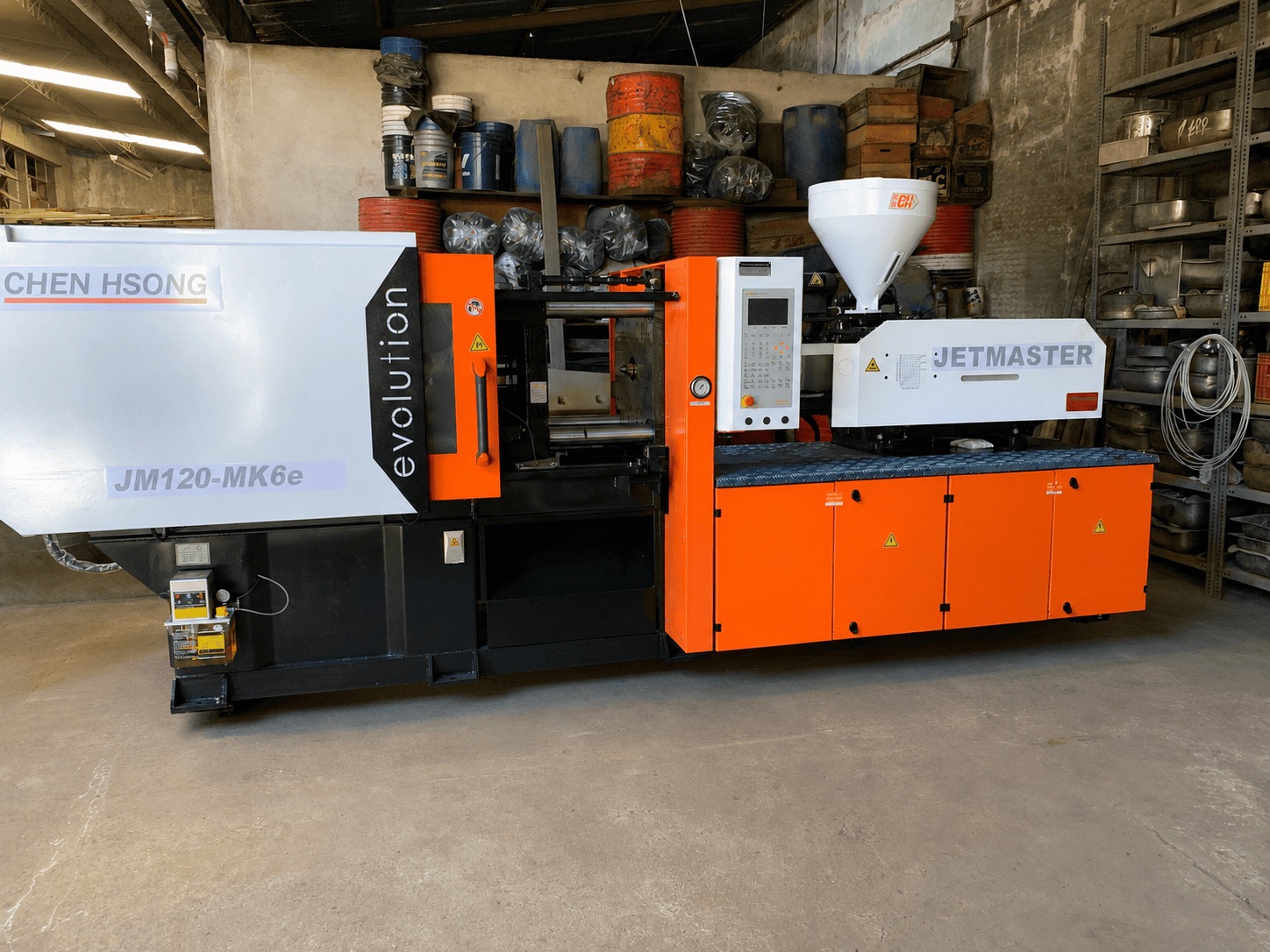Máquina inyectora de plásticos Chen Hsong en ACERMEC